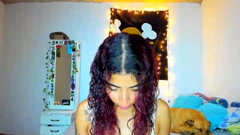 mary online show from April 4, 3:27 am