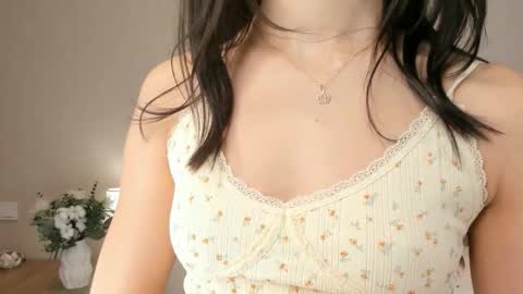 Snapshot of mary_lepson chatting on October 10, 12:21 pm Mary Lepson online show from October 10, 12:21 pm