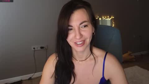 Snapshot of mary_love16 chatting on March 11, 9:02 am Maria online show from March 11, 9:02 am