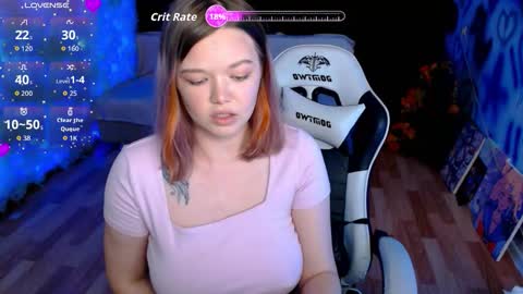 Snapshot of mary_lunar chatting on September 30, 8:24 pm Mary online show from September 30, 8:24 pm
