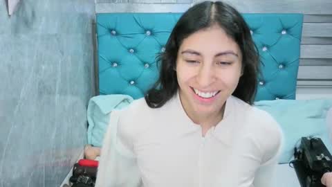 Snapshot of mary_mood_ chatting on January 27, 11:00 am Mary Moon online show from January 27, 11:00 am
