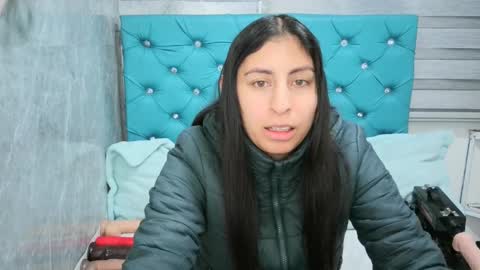 Snapshot of mary_mood_ chatting on January 24, 11:04 am Mary Moon online show from January 24, 11:04 am