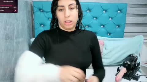 Snapshot of mary_mood_ chatting on January 17, 10:55 am Mary Moon online show from January 17, 10:55 am