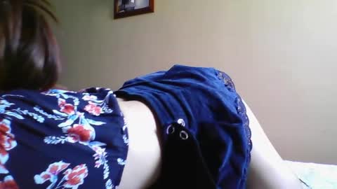 Engracia online show from April 22, 3:42 pm