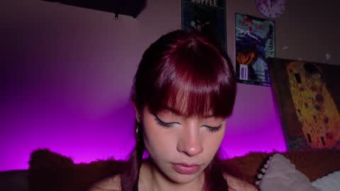     online show from March 28, 8:47 am