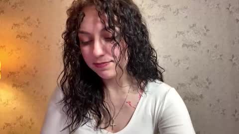 Stephie online show from March 3, 9:32 pm