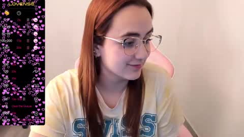 Dulce Maria online show from February 27, 3:04 am