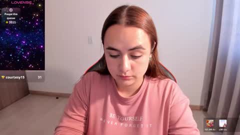 Dulce Maria online show from February 12, 7:37 pm