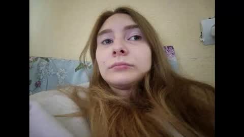 Snapshot of marylynreifsnider chatting on September 25, 10:47 am Hi My name is Elina Im 18 years old. online show from September 25, 10:47 am