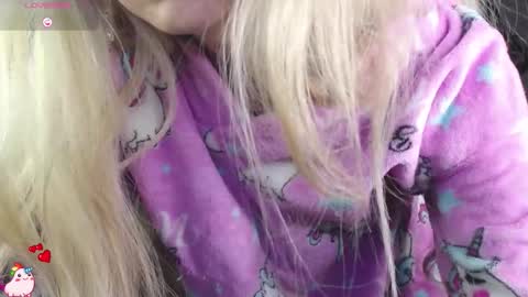 maryly rose online show from March 2, 1:49 am