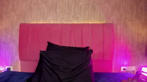 marysofff online show from February 15, 7:51 am