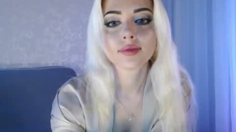 MaryVi online show from May 5, 11:08 pm