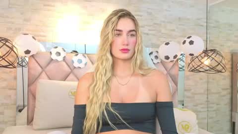 maryy campbell online show from July 8, 11:56 am