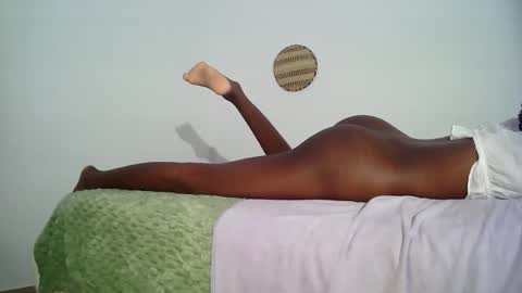 masked_shy_girl online show from November 10, 8:20 am