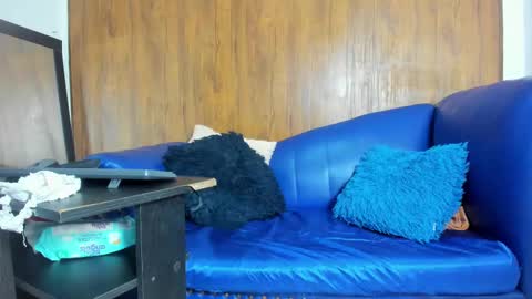 Snapshot of mature_beautiful chatting on February 22, 12:51 pm Lucy online show from February 22, 12:51 pm