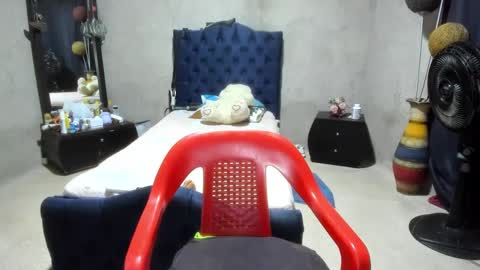 Snapshot of mature_bigboobs__ chatting on September 11, 4:51 pm mature_bigboobs__ online show from September 11, 4:51 pm