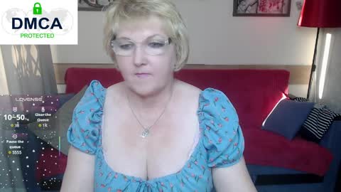 Lana online show from March 25, 1:36 pm