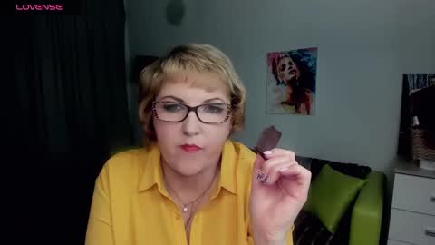 Snapshot of mature_blonde7 chatting on January 24, 3:45 pm Lana online show from January 24, 3:45 pm