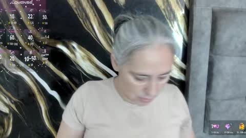 mature_gold online show from November 27, 12:41 pm