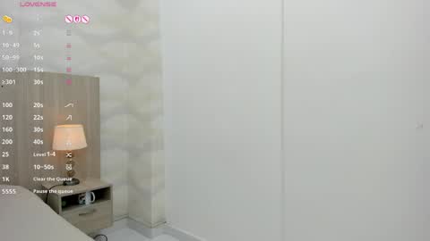 Marce online show from April 26, 7:55 pm