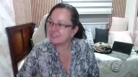 Sonia online show from June 9, 8:30 pm