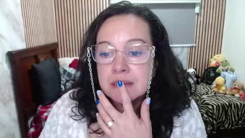 Sonia online show from April 22, 5:10 pm