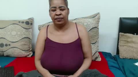 QUEEN online show from April 25, 1:52 pm