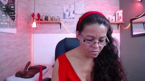 Snapshot of maturepure_ chatting on September 29, 8:25 pm maturepure_ online show from September 29, 8:25 pm