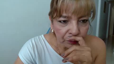 Snapshot of maturetigress4c chatting on September 22, 2:04 pm Cecilia online show from September 22, 2:04 pm