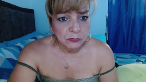 Snapshot of maturetigress4c chatting on February 11, 2:35 pm Cecilia online show from February 11, 2:35 pm