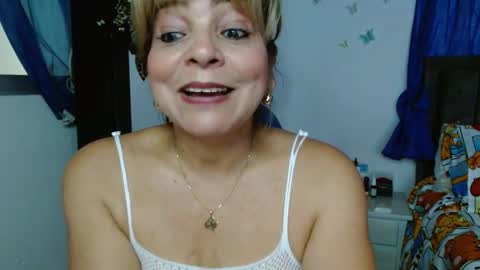 Snapshot of maturetigress4c chatting on October 15, 3:03 pm Cecilia online show from October 15, 3:03 pm