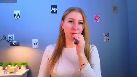 maureencoombs online show from November 27, 4:15 am