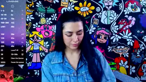 Snapshot of maurenth_becker_ chatting on October 6, 6:45 pm Maurenth online show from October 6, 6:45 pm
