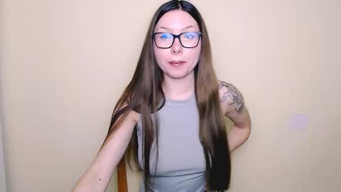 Snapshot of maxi_sweetheart chatting on October 11, 5:15 pm Joanna online show from October 11, 5:15 pm