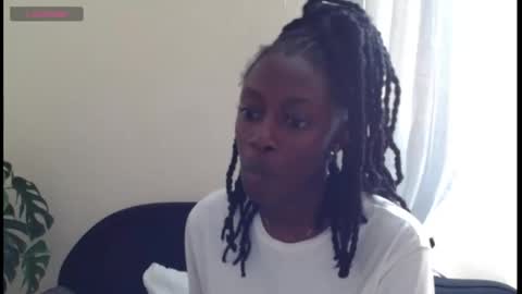 maxxinepetite online show from November 23, 10:06 am