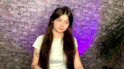 may online show from April 26, 4:59 pm