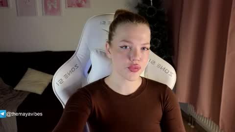 Maya online show from January 18, 3:47 am