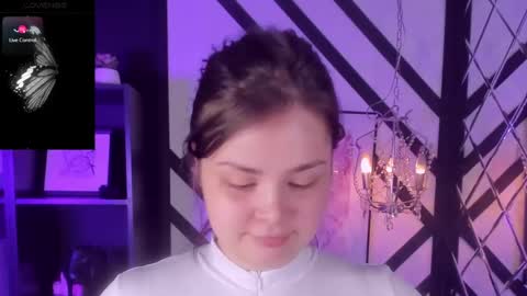 Snapshot of maya_muse chatting on February 28, 2:09 pm Woman online show from February 28, 2:09 pm