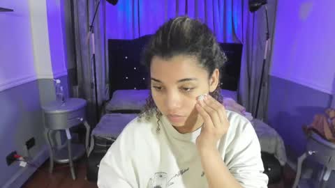 Maya online show from September 14, 2:31 am