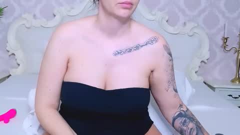 MayaCruise online show from October 12, 5:10 am