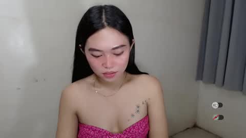 mayasally_ online show from February 19, 7:06 am