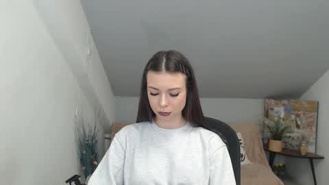 mayawill online show from December 22, 10:24 pm