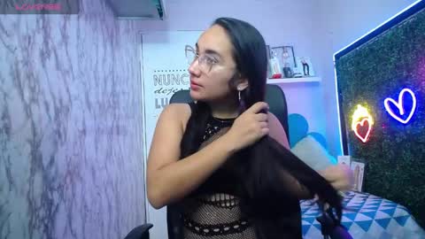 Maylin online show from April 29, 7:19 pm