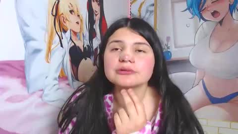 mackenna av online show from January 5, 5:27 pm