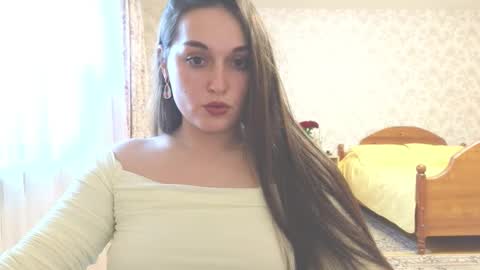 Melissa online show from September 15, 3:09 pm