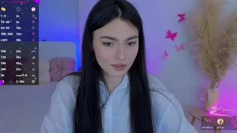 Dina online show from April 24, 9:06 pm