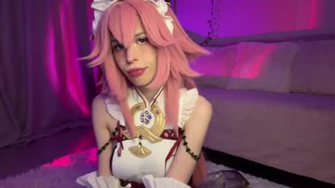 Nicole online show from April 27, 6:38 pm