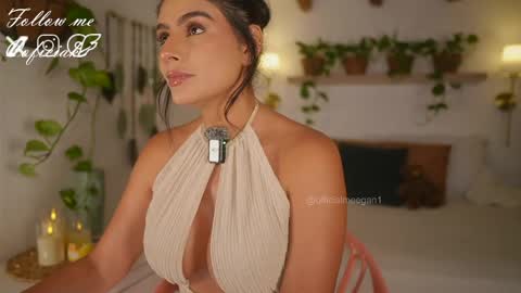 Andrea  online show from April 24, 2:20 pm