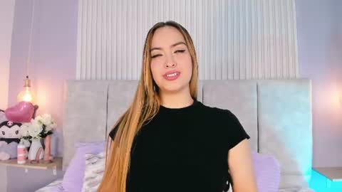 Emily online show from June 11, 12:32 am