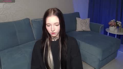 mefwhOre online show from December 17, 3:27 pm